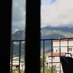Meli Deluxe شقة فندقية تيرانا