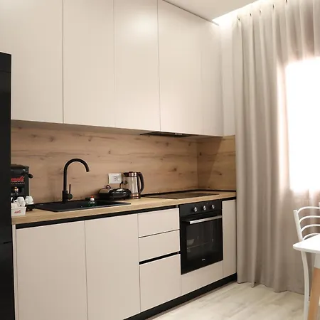 Meli Deluxe 3* Tirana