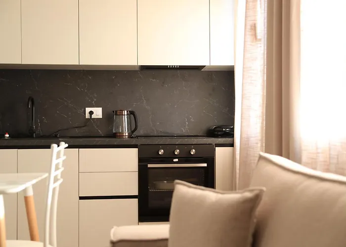 Meli Deluxe Aparthotel